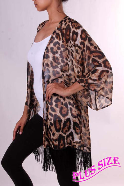 Curvy Girl Leopard Kimono