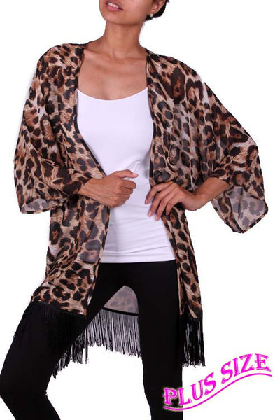 Curvy Girl Leopard Kimono